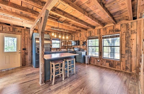 Wilburton Cabin | Wilburton Cabin w/Fire Pit, Mountain Views!