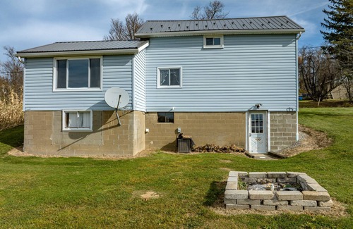 Deemston Cottage | Wild Acres Farm, Fishery and Hunting Preserve - Cottage