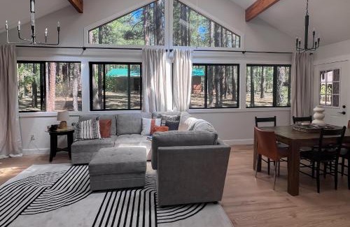 Pinetop House | Wild Horse Retreat