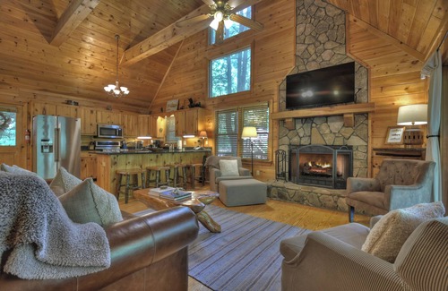 Epworth Cabin | Wild Water Lodge | Hot Tub | Fish From Cabin | Pool Table