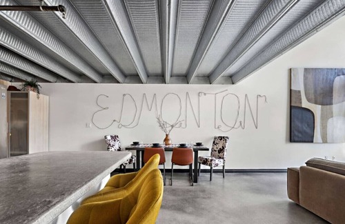 Downtown Edmonton Apartment | Wild West Lofts | Patio | Walk to Rogers | Games!
