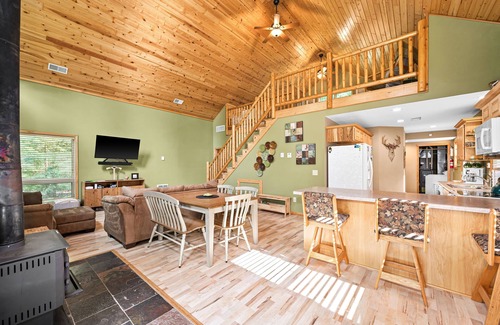 McGregor Cabin | Wilderness Cabin - Nature Retreat in Peaceful Woods near Big Sandy Lake