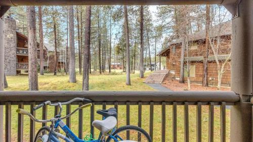 Sunriver Apartment | Wildflower - Unit 54