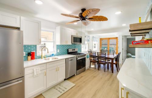 North Wildwood Apartment | Wildwood Group Retreat 2 Blocks to Boardwalk!