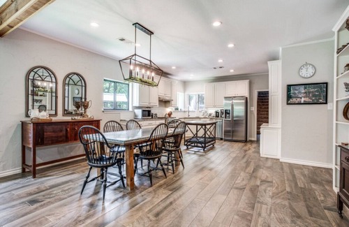Whitesboro House | Wildwood Ranch- POOL and PRIVACY on 160 acres