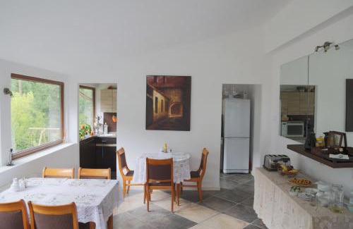 Białe Błota Bed & Breakfast | WIlla Maksymilian Bed and Breakfast