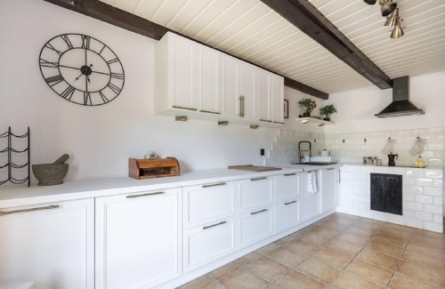 Jablonowo House | Willa The Barn by Interhome