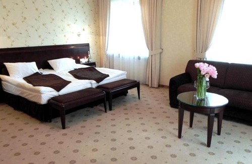 Halinow Bed & Breakfast | Willa Zagórze