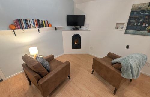 Northeast Neighbors Apartment | Willamette Cottage