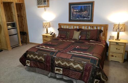 Duluth Hotel | Willard Munger Inn