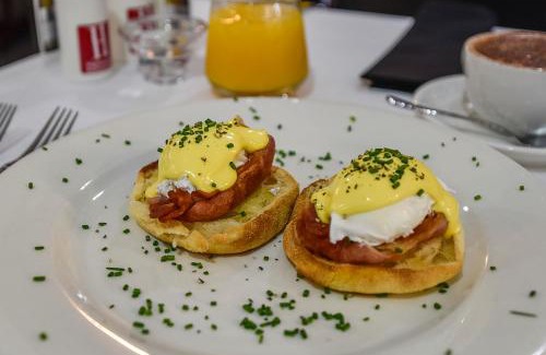 Naracoorte Hotel | William Macintosh Motor Lodge