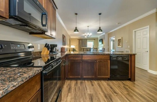 Williamsburg Resort | Williamsburg Virginia Charming 2-bedroom Villa Resort -an IHG Holiday Inn Resort