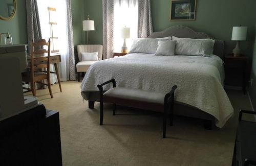 Williston North House | Williston Village Inn