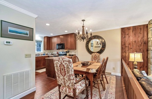 Blowing Rock Condo | Willow 2 | Fireplace, Restaurant, Pool, Spa