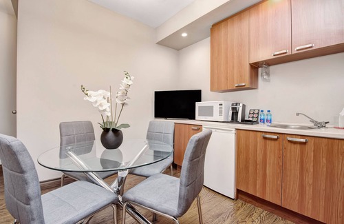 Willowdale Hotel | Willowdale Hotel Toronto North York