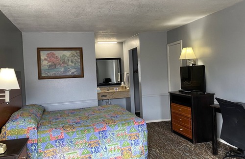 Cushing Hotel | Wilshire Inn