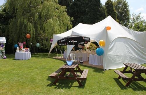 Horsham Bed & Breakfast | Wimblehurst Hotel
