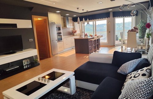 Castrillon Apartment | Winahost Naveces La Bahía