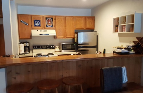 Windham Condo | Windham Mountain Village - Walk to Slopes - 2 Bedroom/2 Bathroom Condo