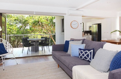 Mooloolaba Apartment | Windmill 4 - Two Bedroom Beachside Apartment on Parkyn Parade!