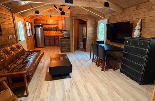 Ashley Oaks Cabin | Windrock Ridge - Hana Sleep 5
