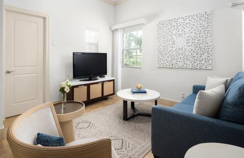 The Bight Resort | Windsong on the Reef