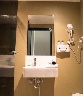 East Maitland Hotel | Windsor Castle Hotel