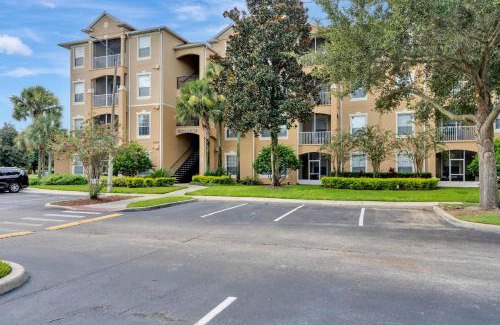 Windsor Hills Apartment | Windsor Hills Resort Poolside Ground Floor 3 Bed Condo