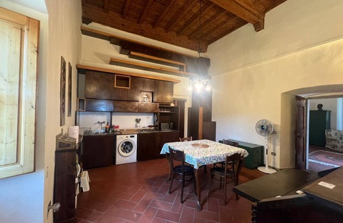 Scandicci Villa | Wine Apartments Florence Lawrence