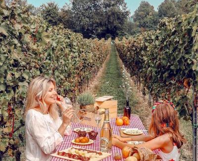 Bozze-Calchera-Villa Villa | Wine & Ginger - Villa Luxury x8