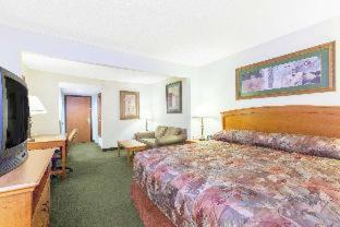 Bentonville Hotel | Wingate by Wyndham Bentonville
