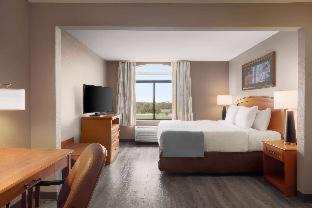 Bentonville Hotel | Wingate by Wyndham Bentonville