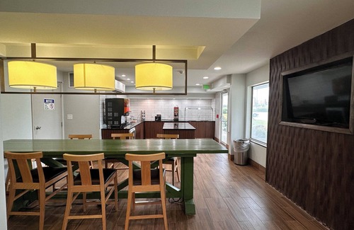 Dayton Hotel | Wingate by Wyndham Dayton North