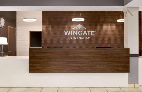 Downtown Hotel | Wingate by Wyndham Lethbridge