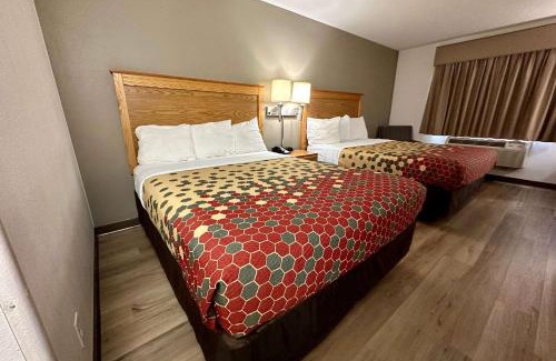 New Castle Hotel | Wingate by Wyndham New Castle - Glenwood Springs