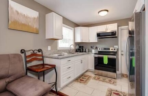 Winston - Salem Apartment | Winston's - 2 BR - Downtown's - Queens - Pad 1
