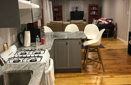 Humarock Cottage | Winter Rental, September 1st 2025- May 31st 2026, 2,600month + Util 60 day min