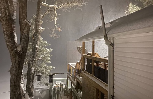 Havelock-Belmont-Methuen Cottage | Winter/summer paradise family Cottage. Cosy getaway. Water front nskidoo trail