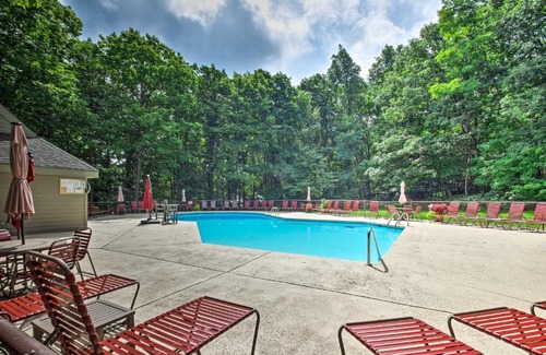 Nellysford Apartment | Wintergreen Resort Vacation Rental with Balcony!