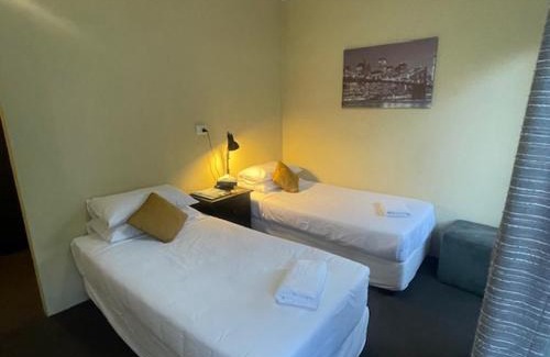 Wisemans Ferry Hotel | Wisemans Inn