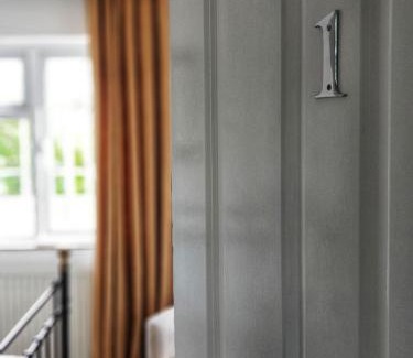 Cranfield Bed & Breakfast | Wisteria Haze