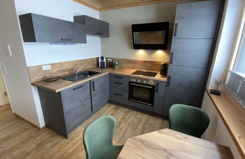 Oy Apartment | with private garden and mountain views