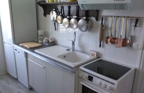 Cancale Apartment | Without vis-à-vis directly on the Sea and the Port, near Mt St Michel, St Malo
