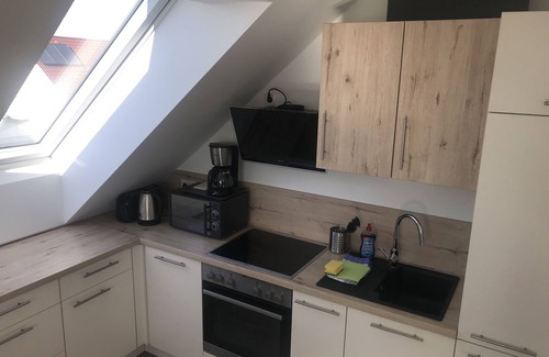 Dasing Apartment | Wohnung Anika 2 - Helle Ferienwohnung mit Wohnküche und kostenfreiem WLAN