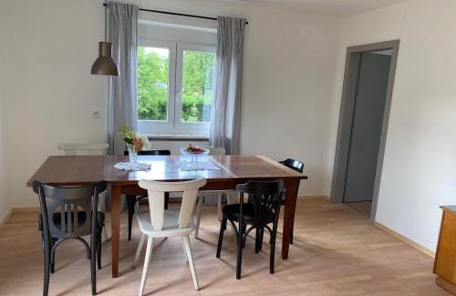 Mader Apartment | WOHNUNG ERDGESCHOSS mit 3 Schlafzimmer in ruhiger Gegend