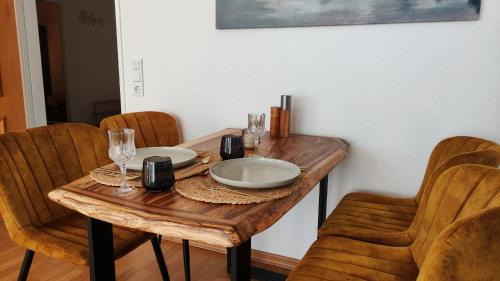 Bad Schmiedeberg Apartment | Wohnung im Herzen der Kurstadt Balkon, Küche,Blick ins Grüne