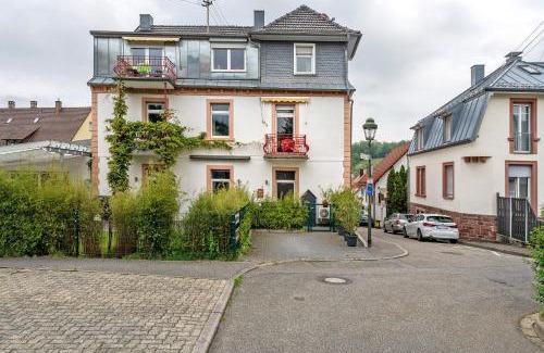 Badenscheuern Apartment | Wohnung Lichtentaler Allee