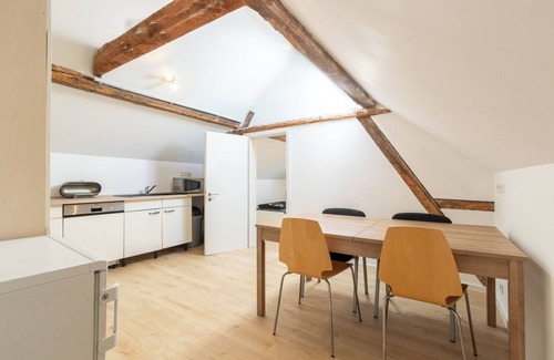 Woerrstadt House | Wohnung Nähe Mainz in Ehemaligem Weingut mit 6 Schlafzimmer