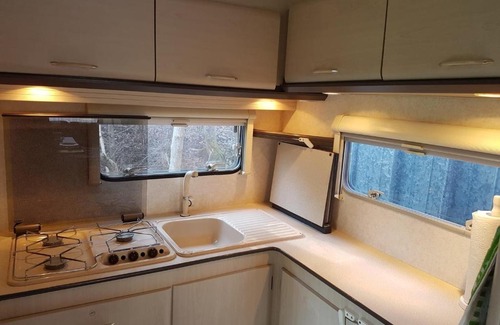 Schweppenhausen Apartment | Wohnwagen Bachblick