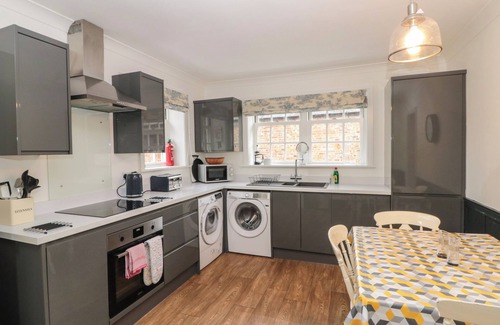 North Dalton Cottage | WOLDS WAY, pet friendly, character holiday cottage in Great Driffield